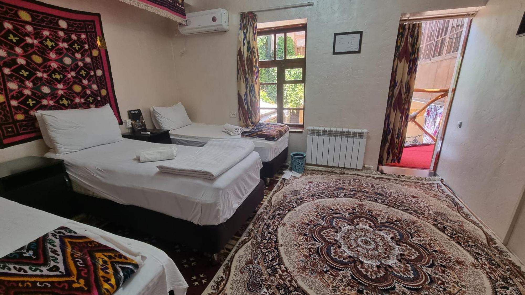 Hotel Registon Zargaron Samarkand Værelse billede